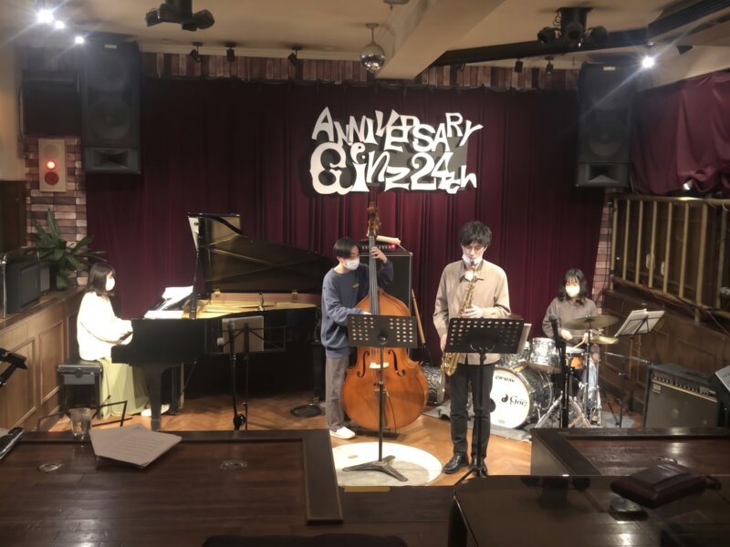 都立大OBバンド